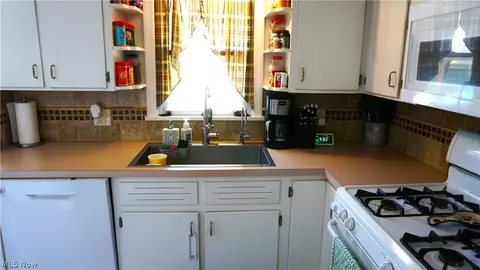 Kitchen - 1863 Java Ave, Akron, OH 44305 photo 3 of 3