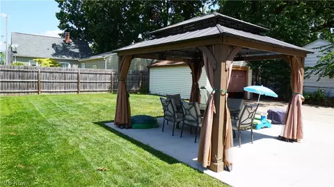 Exterior - 1863 Java Ave, Akron, OH 44305 photo 8 of 8
