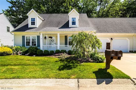 477 Scarborough Ln, Painesville, OH 44077