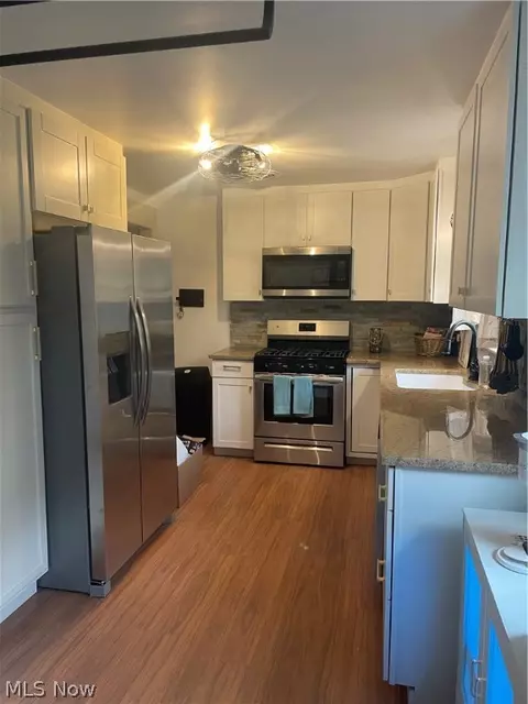 535 Geneva Ave, Struthers, OH 44471 photo 8