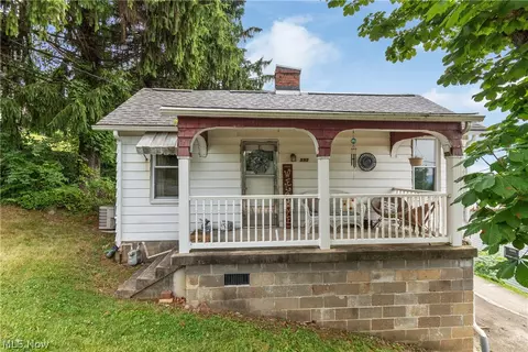 595 W 48th St, Shadyside, OH 43947