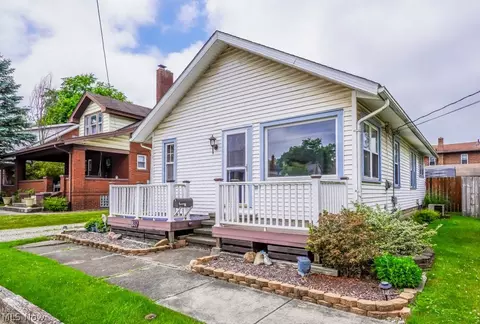 837 Wyoming Pl NE, Massillon, OH 44646