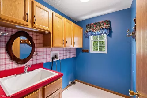560 Wolf Ave, Wadsworth, OH 44281 photo 16
