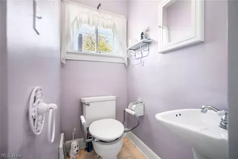294 E 211 St, Euclid, OH 44123 photo 14