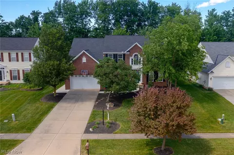 16444 Selby Cir, Strongsville, OH 44136