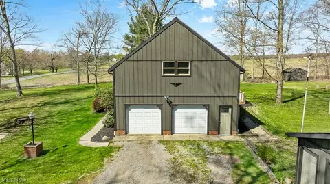 1568 S 12th St, Beloit, OH 44609 photo 4