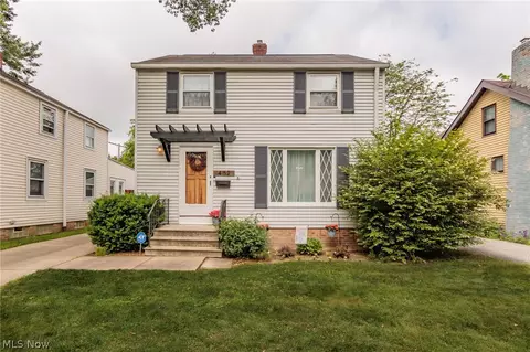 4152 W 157th St, Cleveland, OH 44135