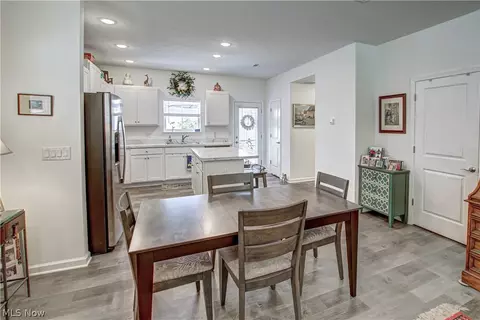 648 Diagonal Rd, Akron, OH 44320 photo 6
