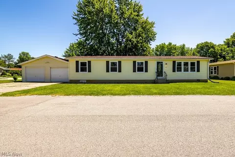 122 Anglers Ln, Lagrange, OH 44050