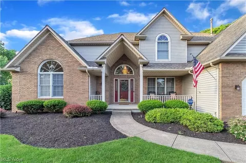 3001 Arielle Ct, Medina, OH 44256
