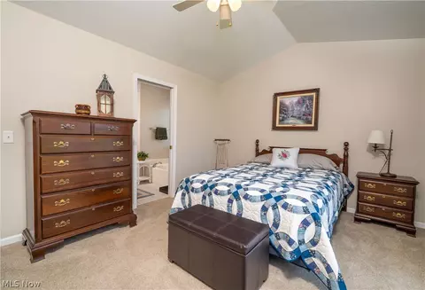 704 Parkview Dr, Dover, OH 44622 photo 18