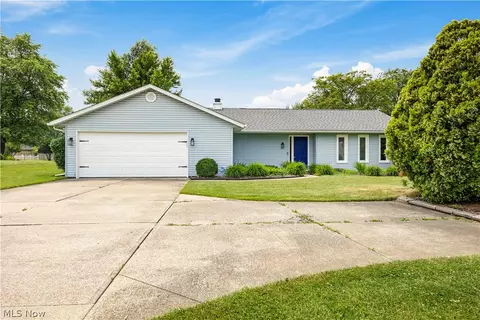 19581 Westwood Dr, Strongsville, OH 44149