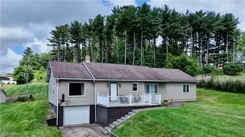 1585 Shadyside Rd, East Liverpool, OH 43920