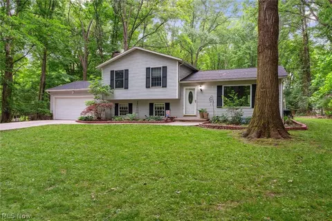 2858 Progress Park Dr, Stow, OH 44224 photo 2
