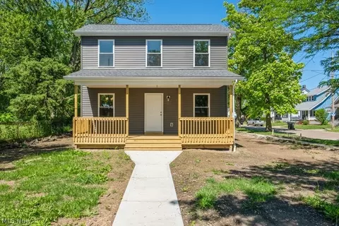 1213 West Ave, Elyria, OH 44035