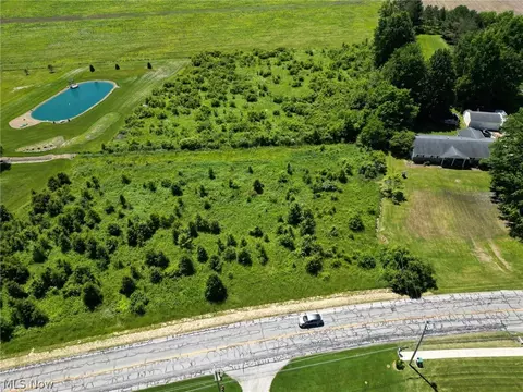 Chestnut Ridge Road, Elyria, OH 44035 photo 5