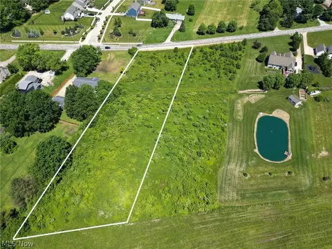 Chestnut Ridge Road, Elyria, OH 44035 photo 2