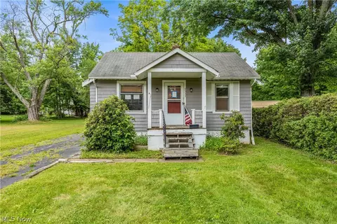 4533 Liberty Rd, Cleveland, OH 44121
