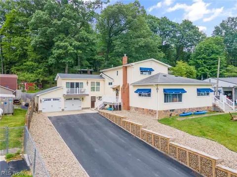 32028 Parkview Rd, Hanoverton, OH 44423