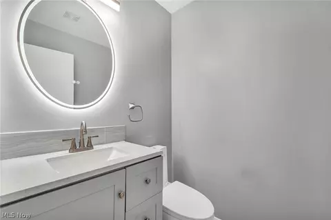 Bath - 37405 Fox Run Dr, Solon, OH 44139 photo 5 of 5