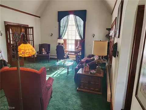 Living - 313 Cornell Ave, Elyria, OH 44035 photo 2 of 4