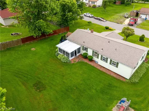 View/Area - 405 Eastern Ave, Campbell, OH 44405 photo 5 of 8