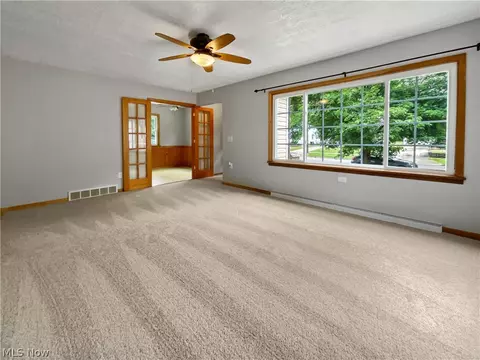 Living - 382 Oxford Ave, Akron, OH 44310 photo 2 of 2