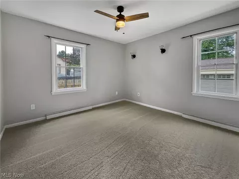 Bedroom - 382 Oxford Ave, Akron, OH 44310 photo 1 of 5