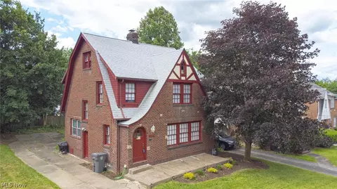 535 Mistletoe Ave, Youngstown, OH 44511