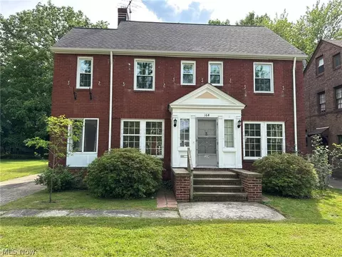 164 E 199th St, Euclid, OH 44119