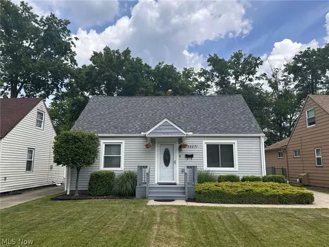 25271 Richards Ave, Euclid, OH 44132