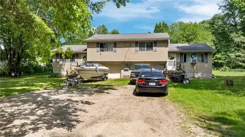 1154 Inglewood Ave, Mogadore, OH 44260