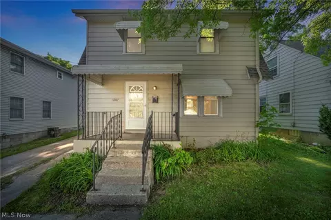 1287 S Hawkins Ave, Akron, OH 44320