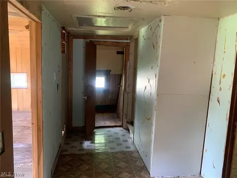 8845 S Main St, Windham, OH 44288 photo 10