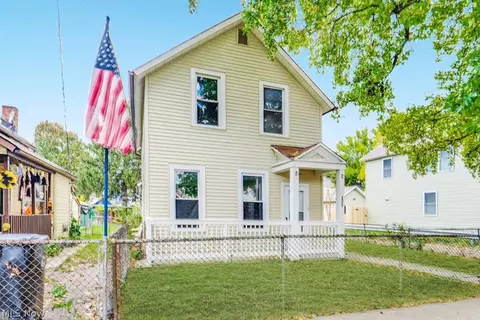 6800 Colgate Ave, Cleveland, OH 44102