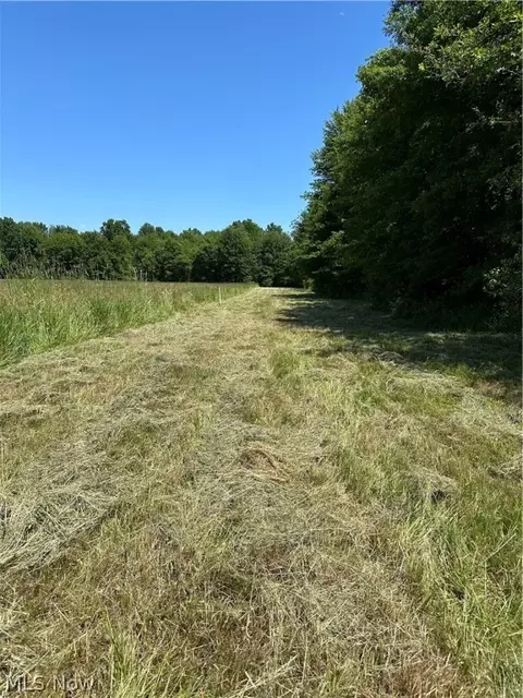 Durst Colebrook Road, Greene, OH 44450