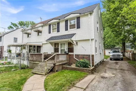 12517 Astor Ave, Cleveland, OH 44135