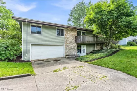 6190 Mill Rd, Broadview Heights, OH 44147