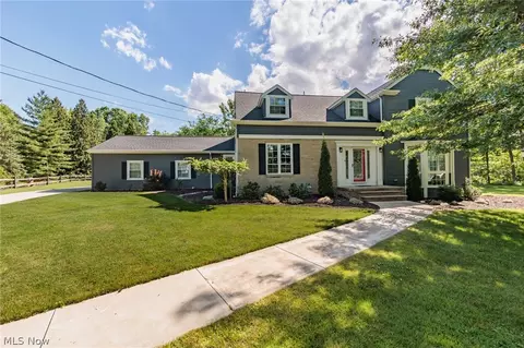 17675 Shurmer Rd, Strongsville, OH 44136