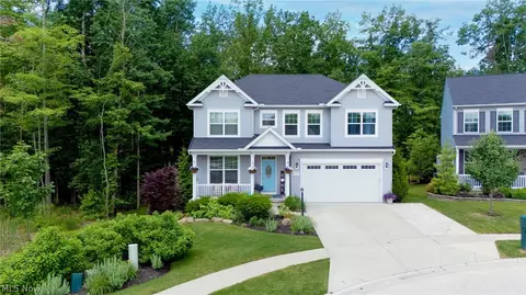 3756 Juniper Dr, Aurora, OH 44202