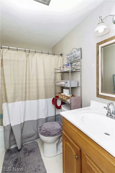 455 Colgate Ave, Elyria, OH 44035 photo 11