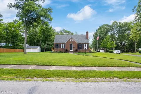 1313 Fernwood Blvd, Alliance, OH 44601