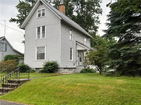 769 E 4th St, Salem, OH 44460