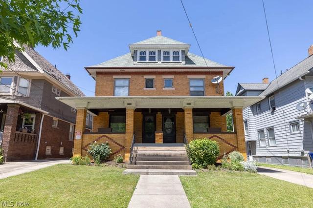 3318 Mapledale Ave, Cleveland, OH 44109