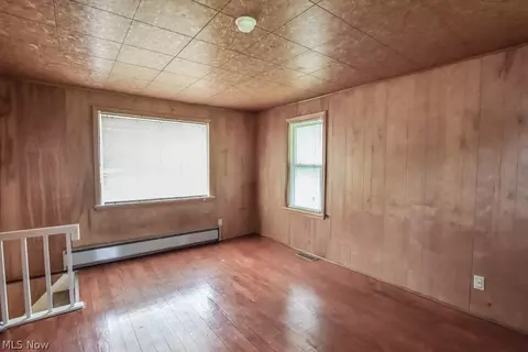 Living - 2553 Broad Ave NW, Canton, OH 44708 photo 5 of 5
