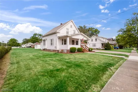 1537 Ohio Ave, Ashtabula, OH 44004 photo 5
