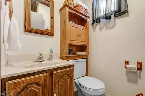1537 Ohio Ave, Ashtabula, OH 44004 photo 44
