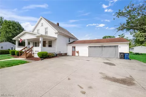 1537 Ohio Ave, Ashtabula, OH 44004 photo 4