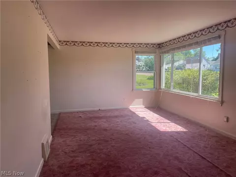 147 Grandview Ave NW, Canton, OH 44708 photo 4