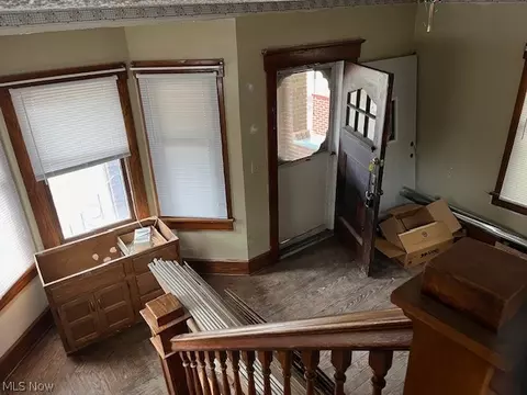 610 4th St NE, Massillon, OH 44646 photo 2